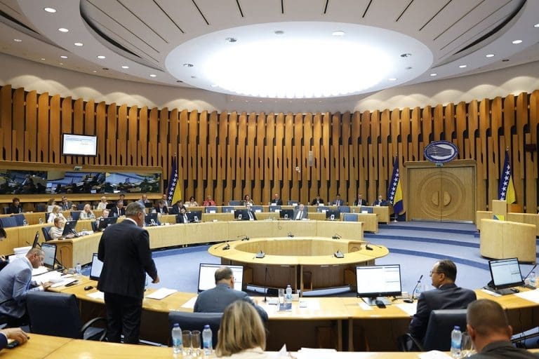 Zakazana nova sjednica Doma naroda: Nikola Špirić već najavio da delegati SNSD-a neće doći