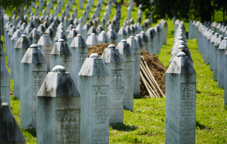 Incident kod Memorijalnog centra Srebrenica izazvao osude i pozive na hitnu reakciju institucija