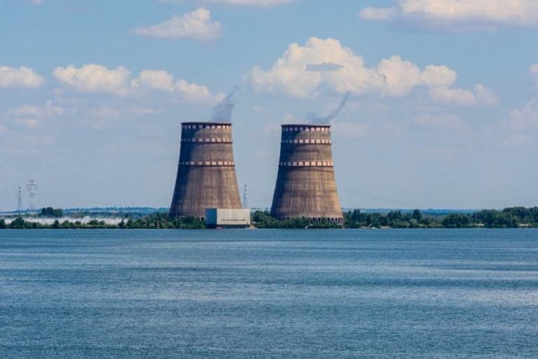 DRON POGODIO ZAPOROŠKU NUKLEARKU: Šef IAEA upozorio da je „igranje vatrom“ ugrozilo nuklearnu bezbjednost
