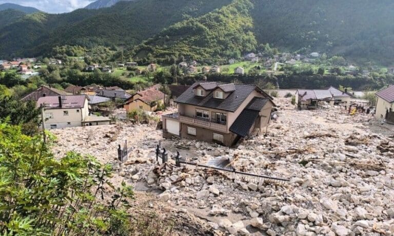 Pod istragom vlasnik kamenoloma i trojica inspektora zbog tragedije u Jablanici, ovo su imena