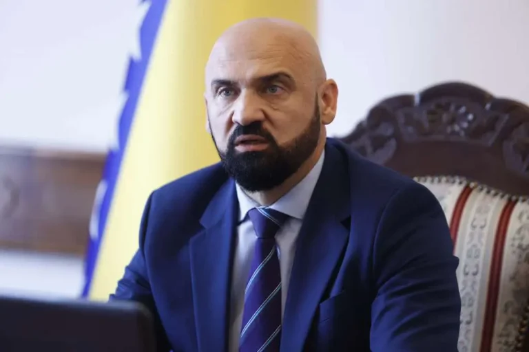 Isak: “Postoji mogućnost da idem u trku za Predsjedništvo BiH”