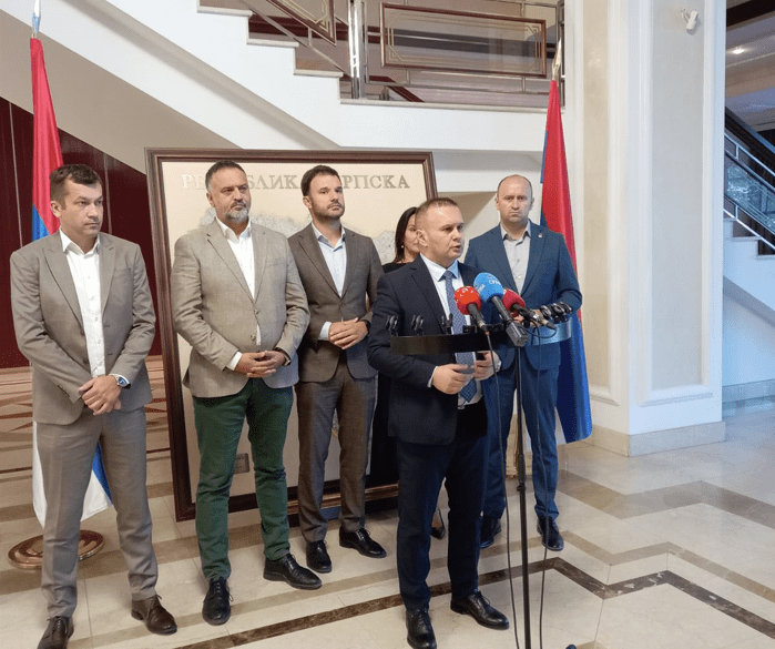U Banjaluci usvojena deklaracija povodom presude Miloradu Dodiku