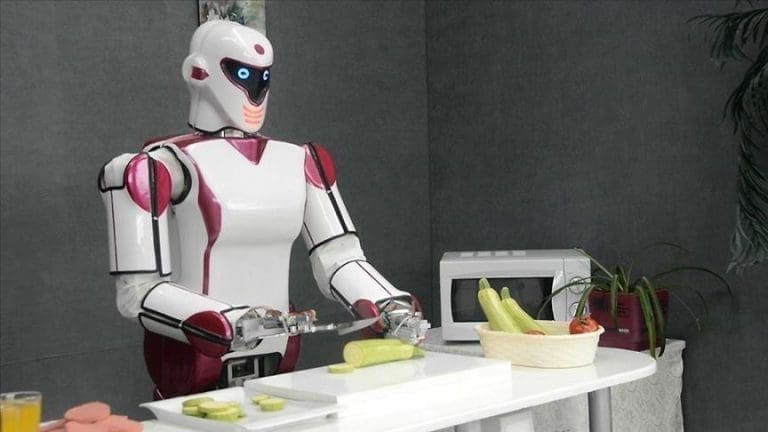 Kina predstavila prvog humanoidnog robota sposobnog za rad u različitim okruženjima