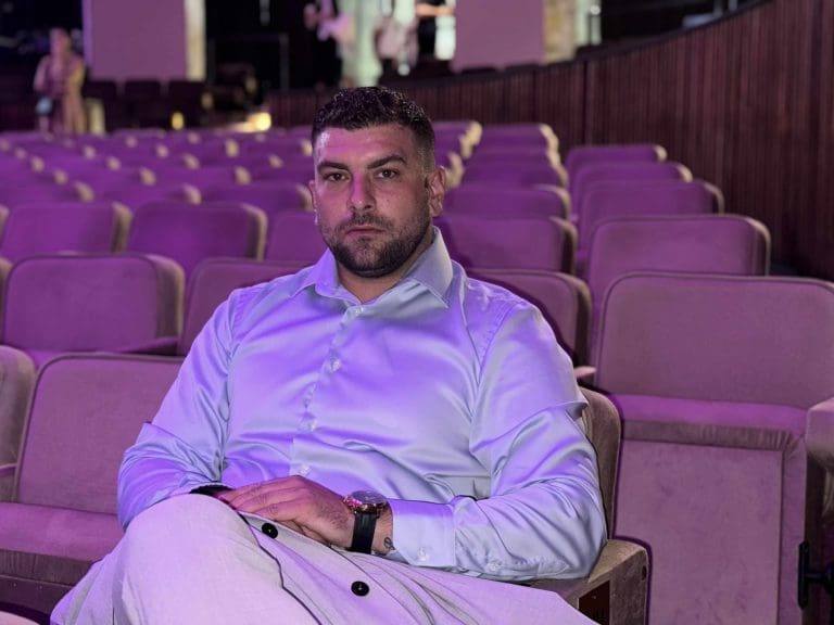 Alen Muhić: Oni koji su me zvali četničko kopile motivisali su me da napišem knjigu