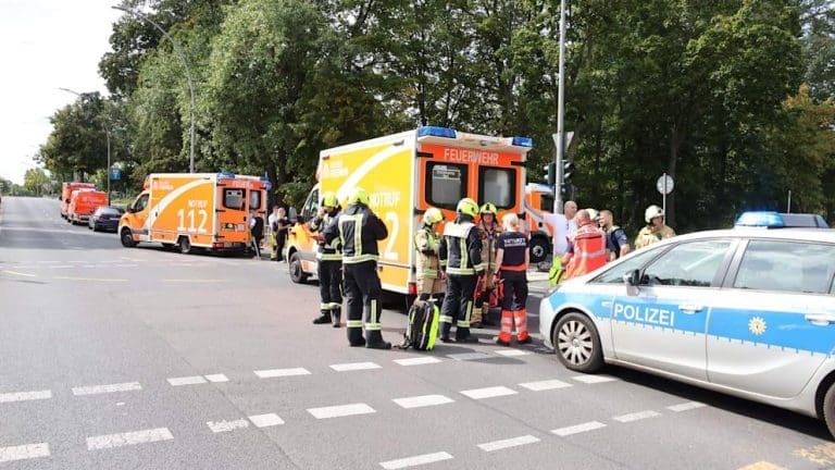 Teška nesreća u Berlinu: Automobilom pokosio grupu mališana i njihovu učiteljicu