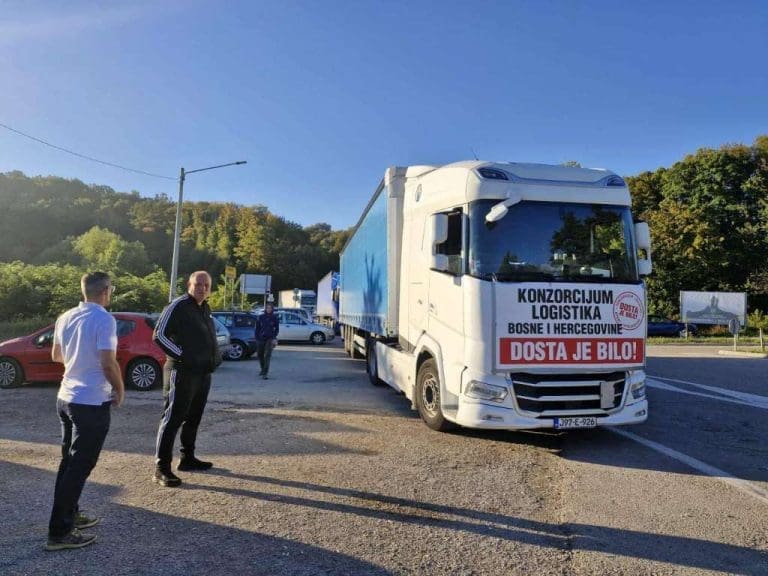 Udruženje prevoznika RS ne učestvuje u protestima: „Ovakav način neće dovesti do rješenja“