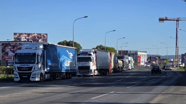 Pročitajte koje su puteve prevoznici danas blokirali