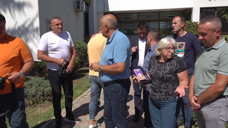 Radnici RiTE Ugljevik ponovo upozoravaju: Plate i proizvodnja u pitanju, mogući protesti