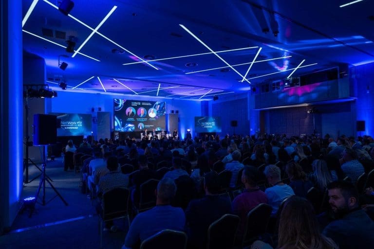 POČELA NETWORK 13 KONFERENCIJA: TEChTONIC CHANGES u fokusu poslovno-tehnološke scene