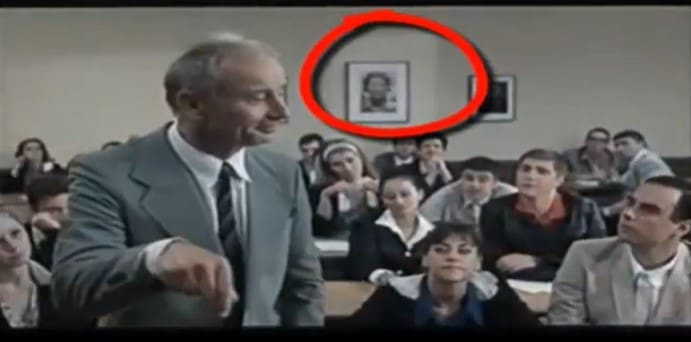 Peh u školskoj učionici nije smio da se desi: Zbog greške u filmu “Lajanje na zvezde” Šotri prijetila zatvorska kazna