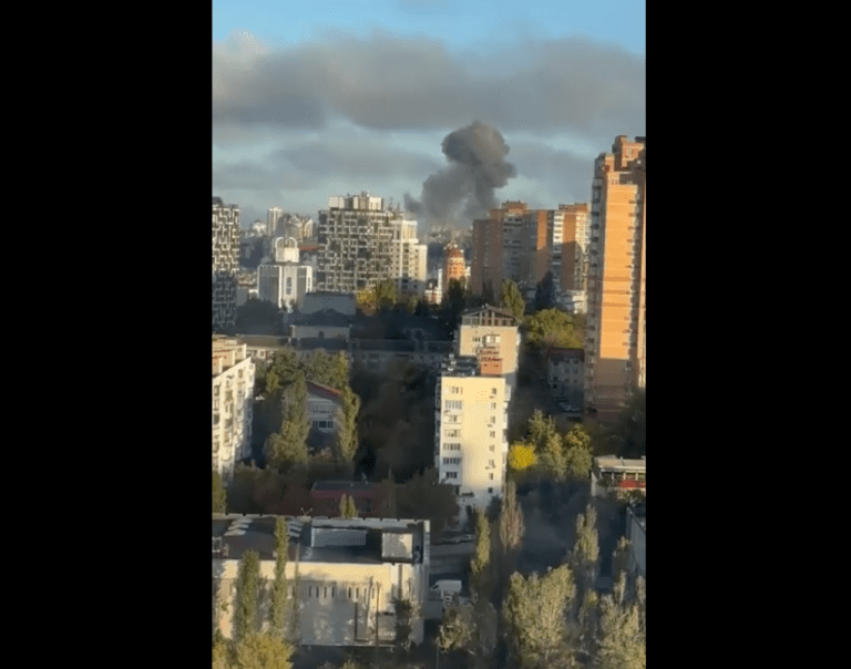 Dvoje poginulih u Bukureštu nakon eksplozije u stambenoj zgradi