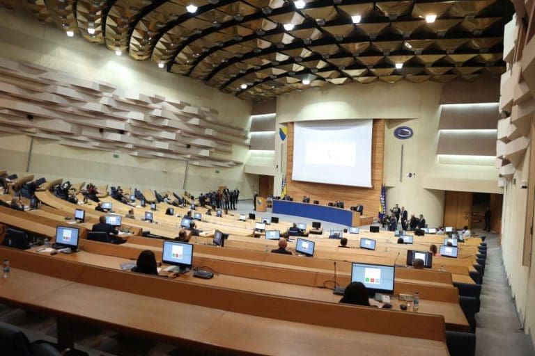 Parlament BiH: Poslanici tražili kompletan dokument Reformske agende, zaključak nije usvojen