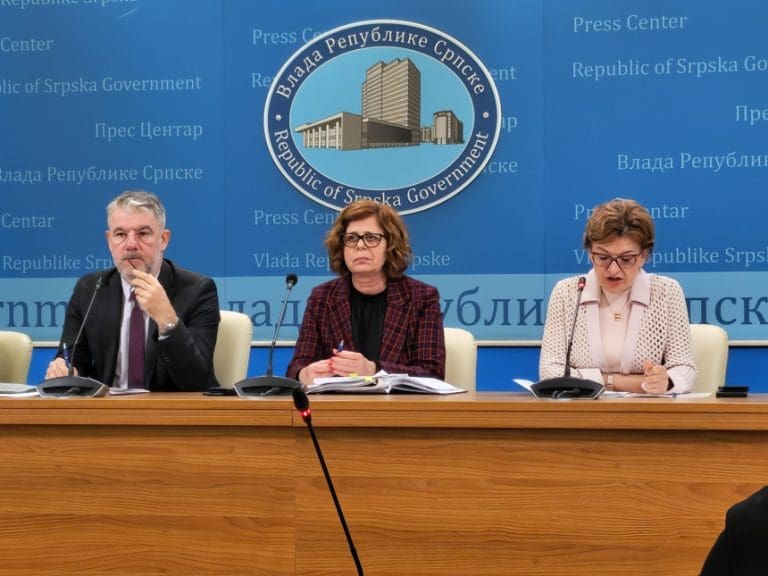 Slučaj garaže UKC skinut s dnevnog reda, Vlada produžila garanciju za OC Jahorina