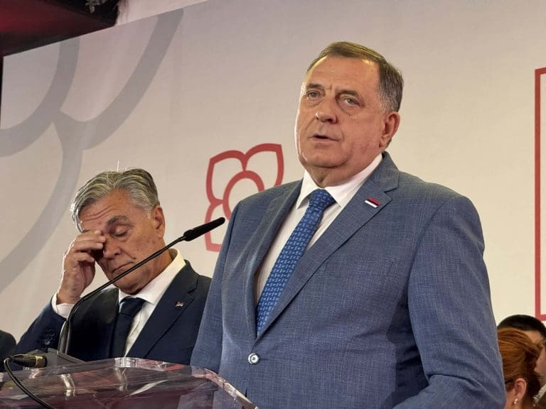 Dodik: Opozicija dio zavjere, podnosimo prijave!