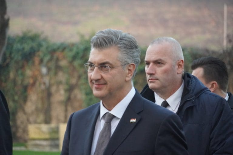 Plenković poslao poruku Hrvatima u BiH: “Dobro promislite”