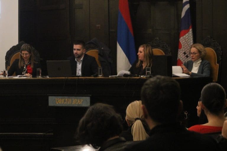 Javna rasprava u Banjaluci: “Pripremili ste budžet Grada da gradonačelnik može u kampanju”
