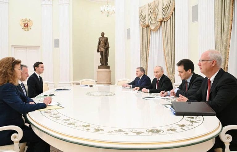Trampov čovjek ide kod Putina: Vašington i Moskva ponovo za istim stolom