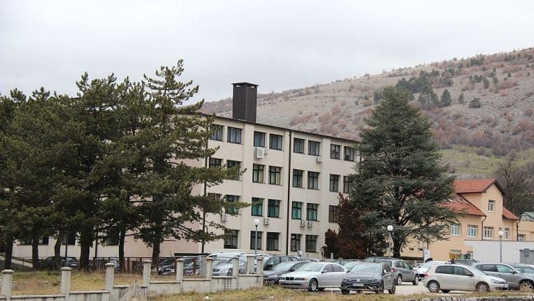 Bolnica u Livnu u problemima: Blokirani računi, nema plata, nema lijekova…