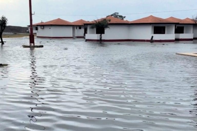 Poplave u Crnoj Gori: Hitne službe primile preko 450 poziva