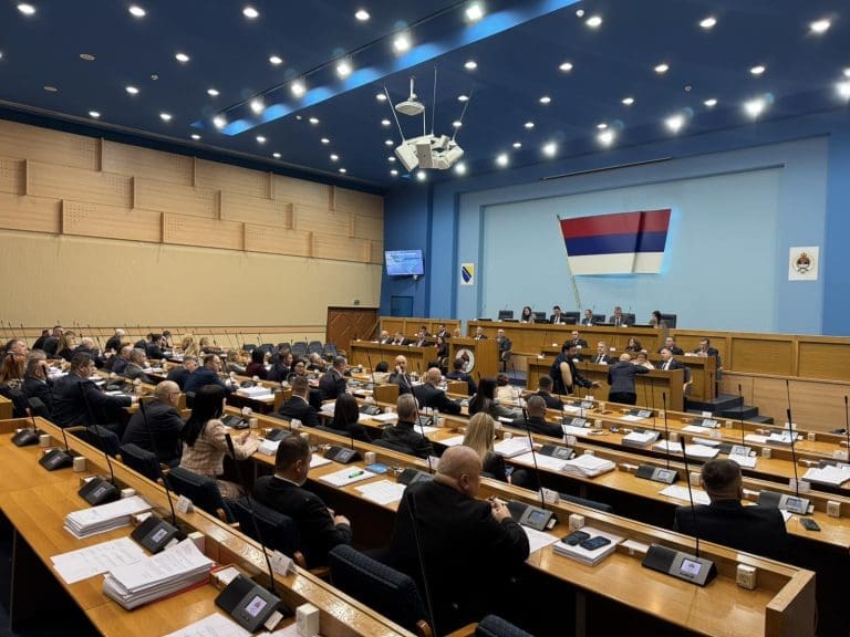Ovo što režim radi je klasičan državni udar jednog uzurpatora
