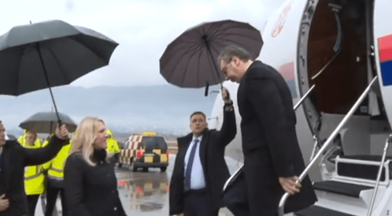 Vučić stigao u Mostar. Objavljen plan posjete
