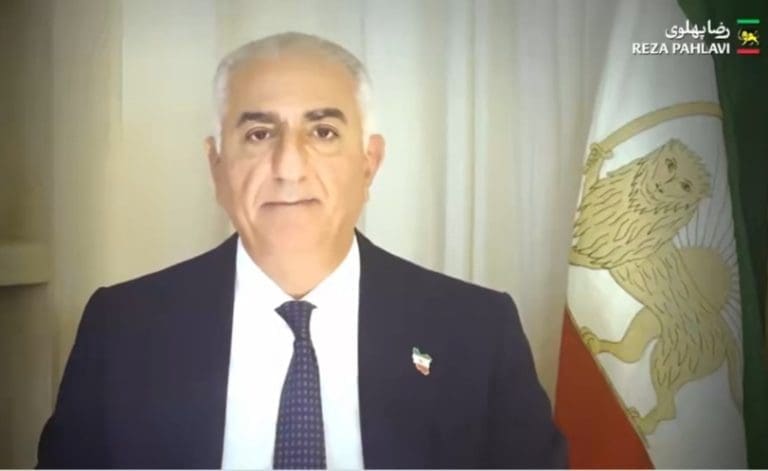 Iranski princ u egzilu objavio koji će mu biti prvi potezi ako preuzme vlast