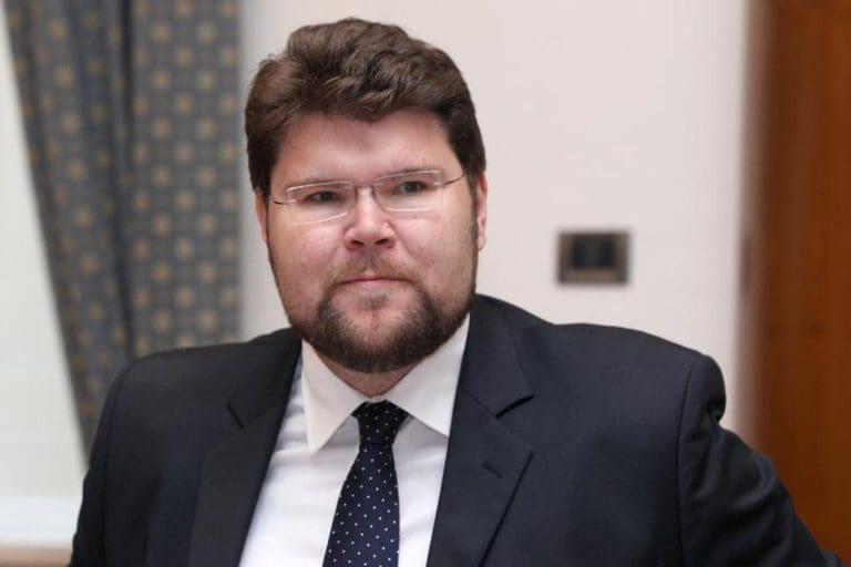 Dok sam ja gradonačelnik Thompson neće pjevati u Puli