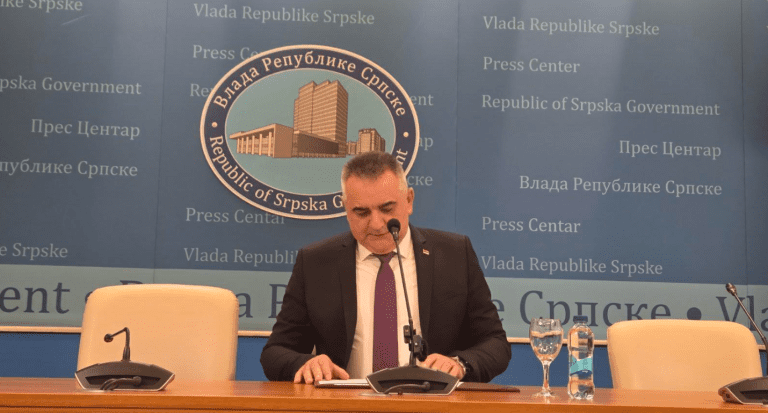 Minić tvrdi da nije upoznat, Đokićevo ministarstvo potvrđuje zahtjev Serdarova za poništavanje ugovora o Ugljeviku