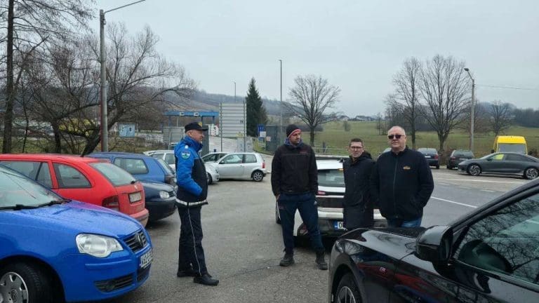 Jedan granični prelaz u BiH ipak otvoren za teretni saobraćaj