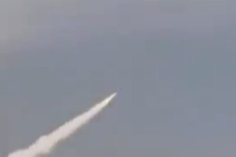 Šok u Kuvajtu: Iranski projektil pogodio vojnu bazu s italijanskim vojnicima