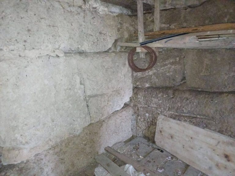 “Naša posla”: Visočak izidao kuću i štalu od stećaka