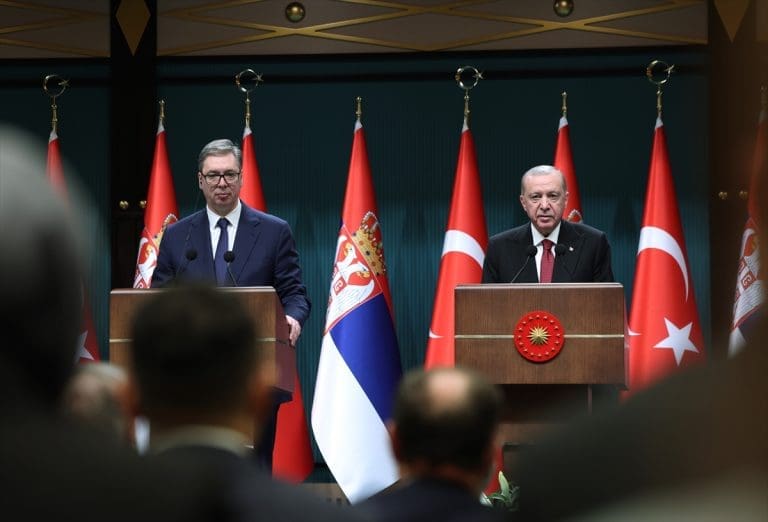 Turski predsjednik Erdogan sastao se s Vučićem u Ankari