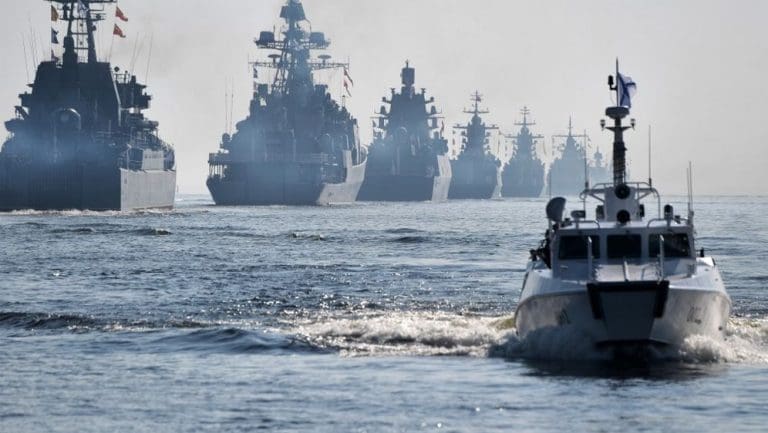 Moskva dodatno podiže tenzije u Sredozemnom moru: Putin šalje ratnu mornaricu da prati ruske naftne tankere