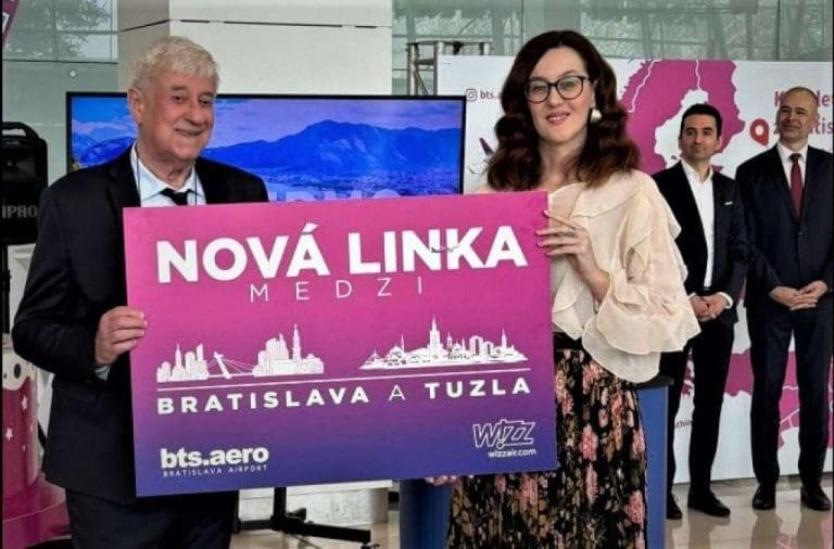 Tuzla: Svečano otvorena nova aviolinija