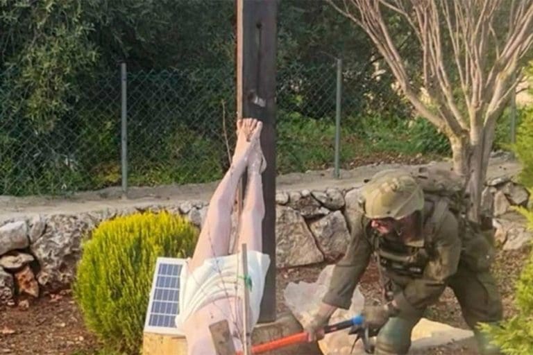 Incident proglašen “moralnim propustom”: IDF kaznio izraelske vojnike koji su maljem razbili statuu Isusa u Libanu