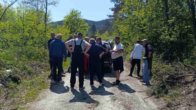Mještani Ozrena blokirali geologe: Zaustavili istraživanja firme Lykos u Boljaniću, intervenisala policija (VIDEO)