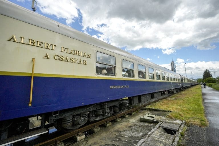 Luksuz na šinama: Putovanje vozom od 20.000 eura kroz Balkan podsjeća na legendarni “Orient Express”