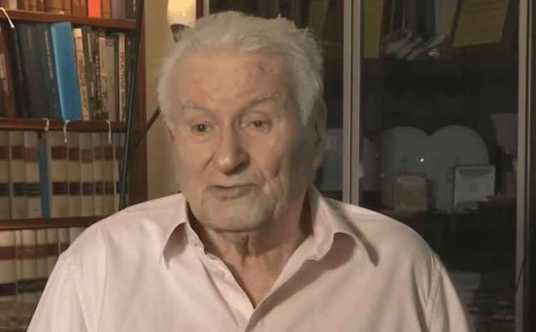 Umro Dragoljub Mićunović