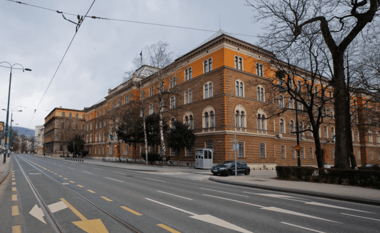 Koliko glasova je potrebno? Danas mnogo teže pobijediti za srpskog člana Predsjedništva BiH nego prije petnaest godina