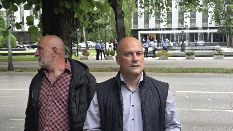 Ozrenci poručili vlastima: „Po cijenu hapšenja opet ćemo doći u Banjaluku” (FOTO,VIDEO)
