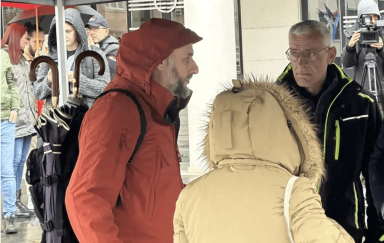 Srbija: Prevoznik Jaćimović koji je vozio studente na proteste otišao u zatvor
