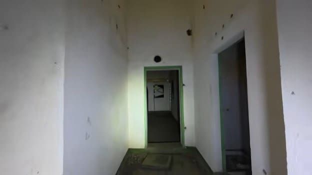 TAJNI NUKLEARNI BUNKER ISPOD JADRANA: Skriven 60 metara pod zemljom, mogao je spasiti 500 ljudi od atomskog rata