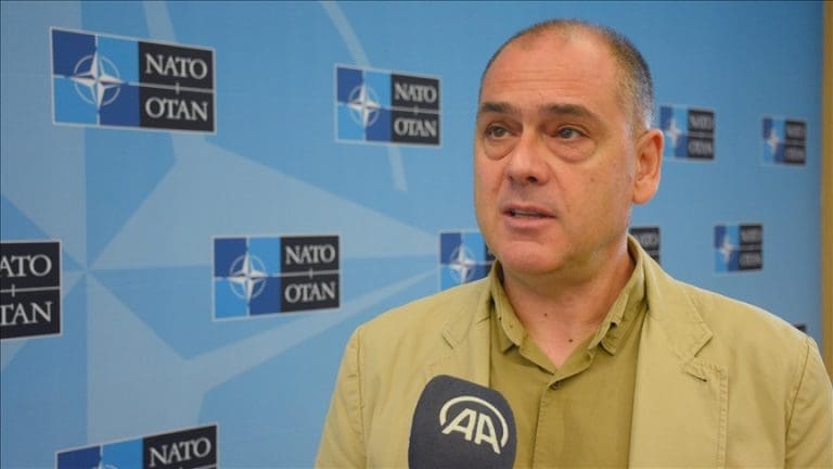 Optužbe za rušenje ustavnog poretka: Raspisana potjernica za Aleksandrom Radićem zbog afere „zvučni top“