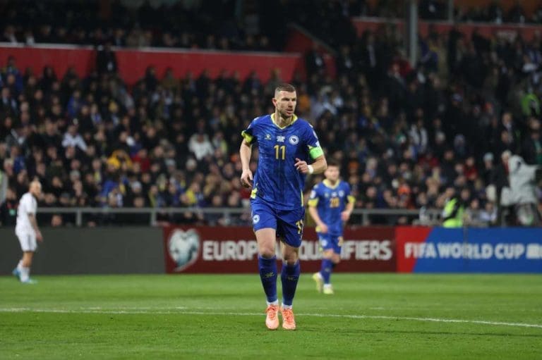 Džeko se oglasio emotivnom porukom nakon pobjede na Katarom