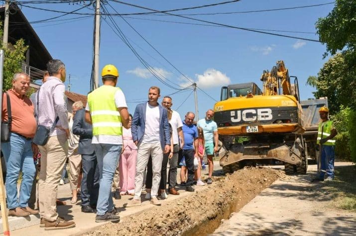 Stanivuković nakon protesta u Banjaluci zbog nestašice vode: “Problem će biti riješen početkom avgusta”