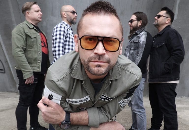 Ivan Dečak, frontmen benda VATRA za BUKU: Rokenrol je konstanta, svi ostali pravci su usputni bljeskovi